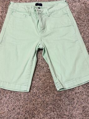 NYDJ Mint Green Women's Flat Front Shorts